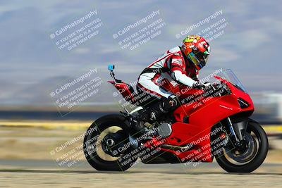 media/May-15-2022-SoCal Trackdays (Sun) [[33a09aef31]]/Back Straight Speed Shots (835am)/